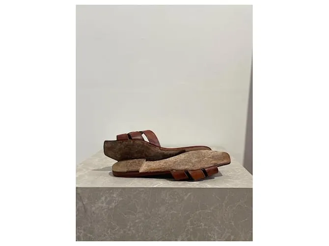SAINT LAURENT Sandalias T.EU 38 Cuero Camello 