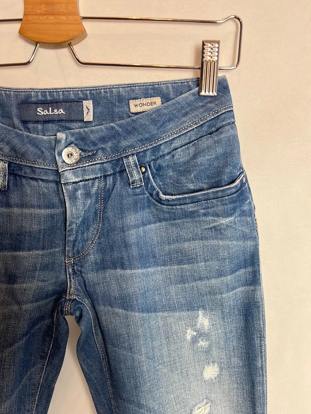 SALSA. Denim efecto desgastado . T 36