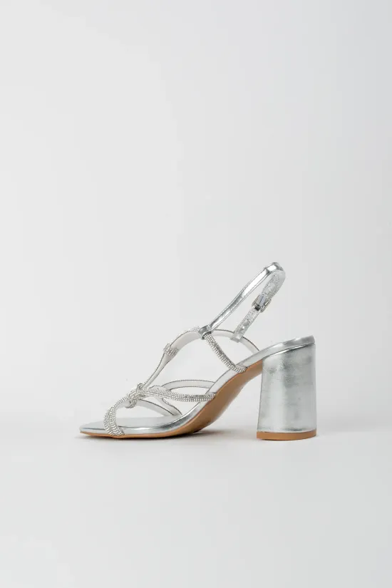 SANDALIA DE TACóN VIANA  PLATA