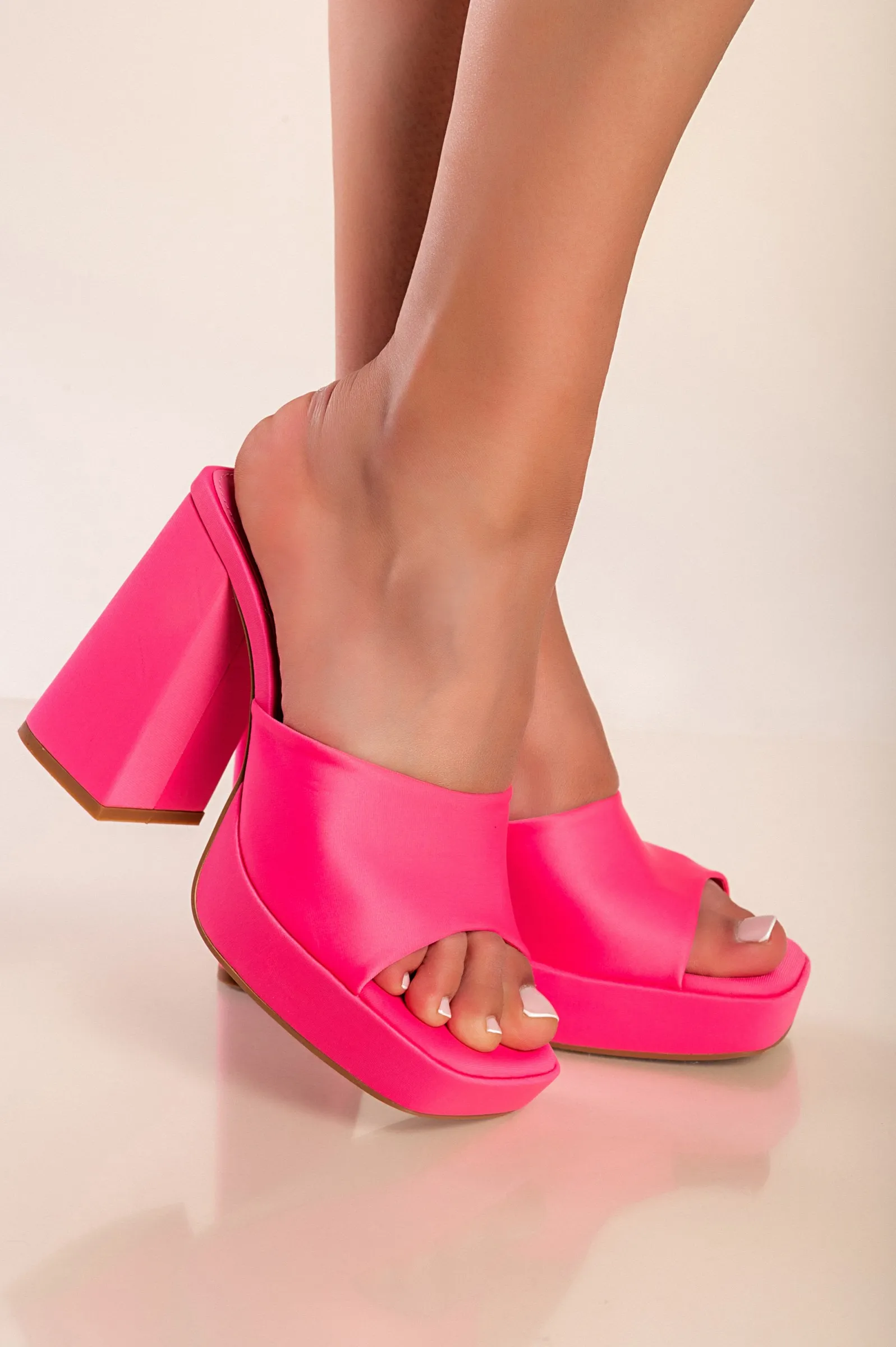 Sandalias de tacón alto, fucsia