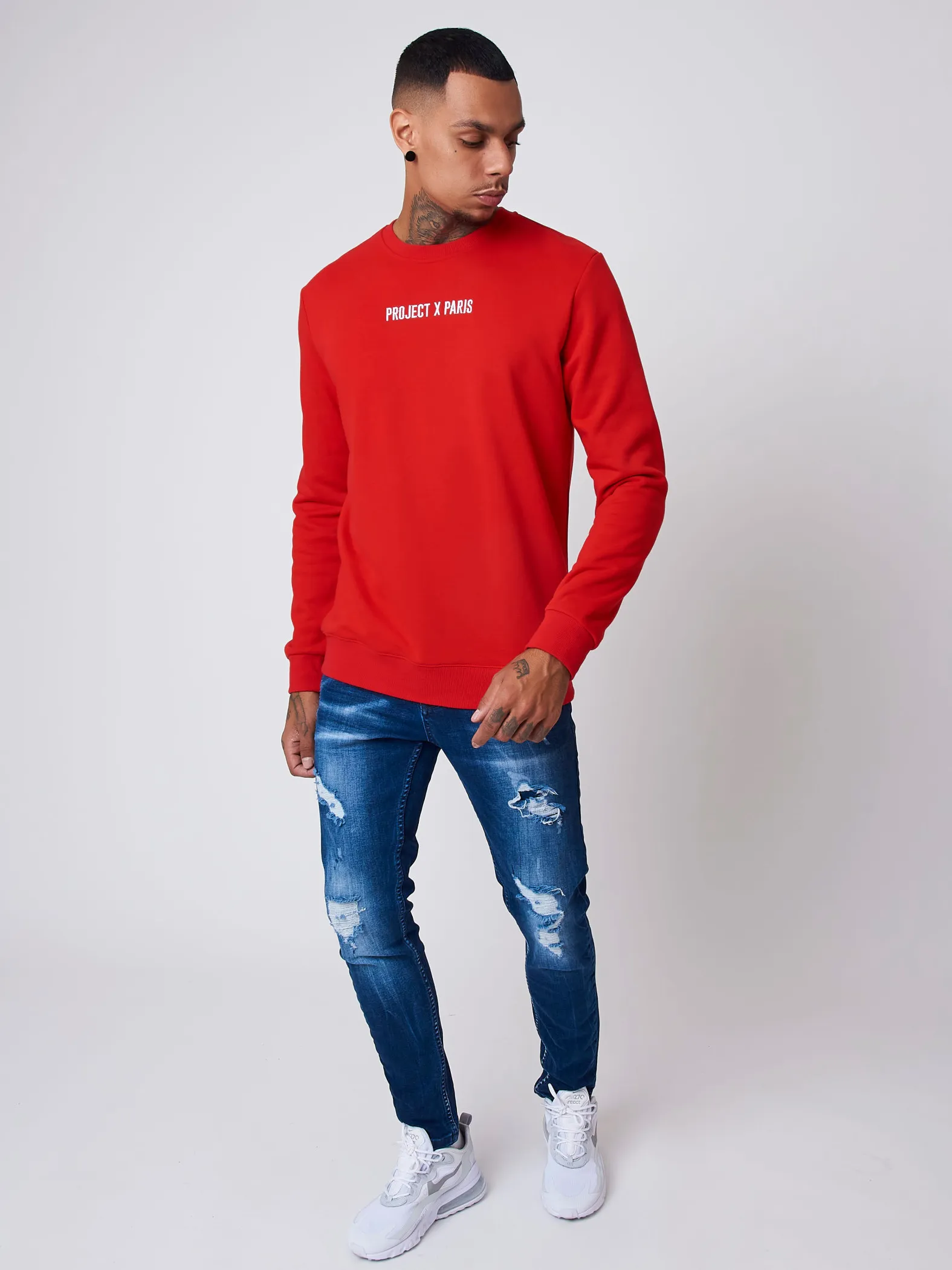 Sudadera básica con logotipo bordado