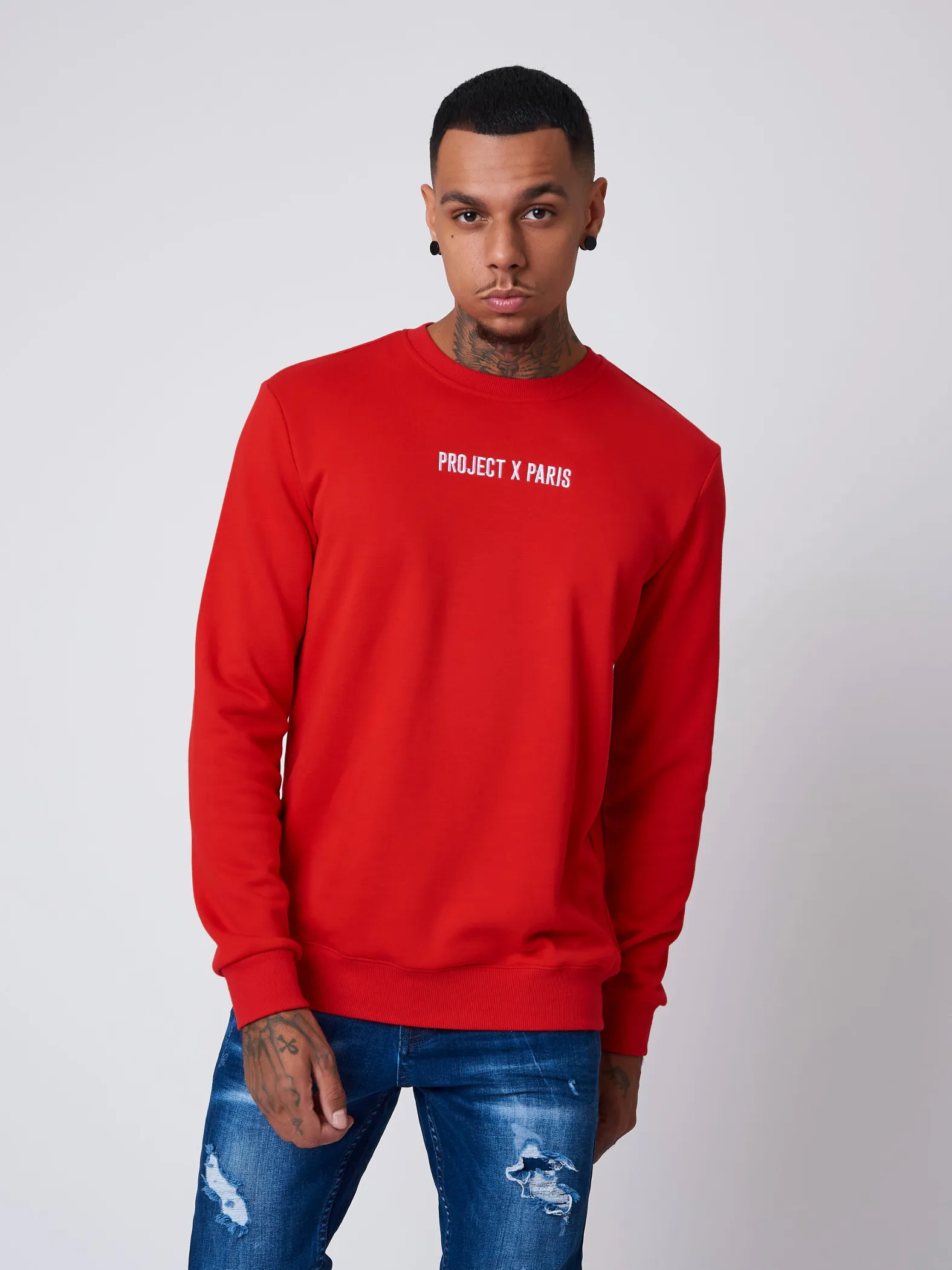 Sudadera básica con logotipo bordado