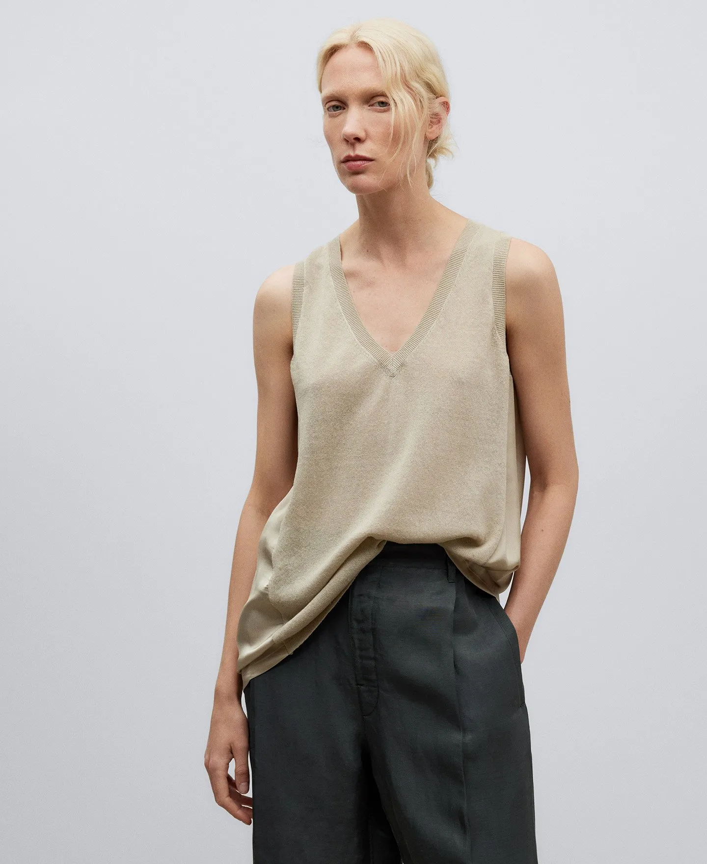 Top cuello pico doble textura mujer