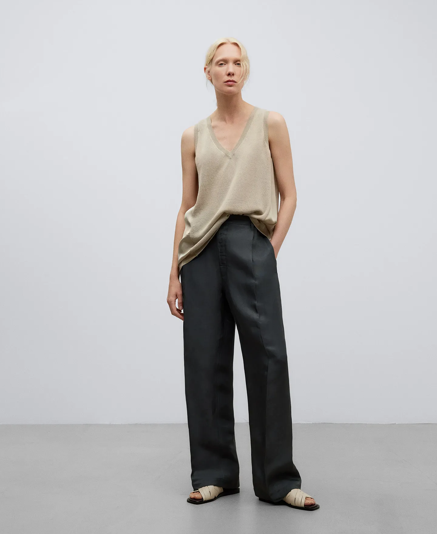 Top cuello pico doble textura mujer