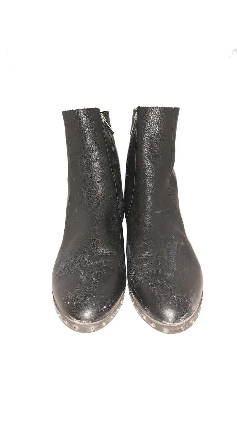 TOPSHOP Botín Tachas Suela