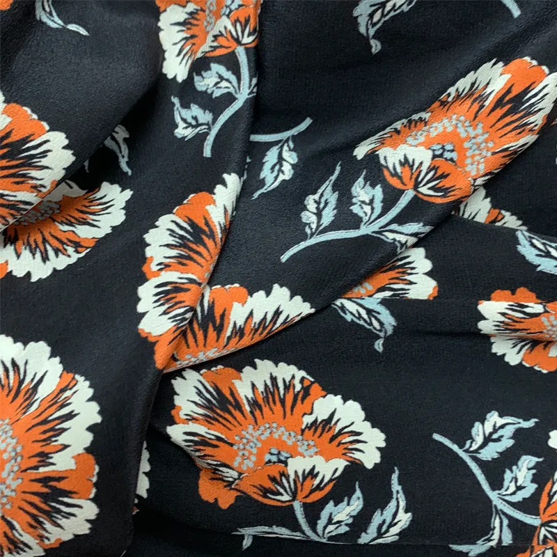 TOPSHOP Enterito Seda Navy Floral