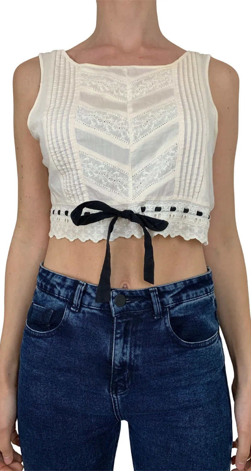 TOPSHOP Polera Lady Broderie
