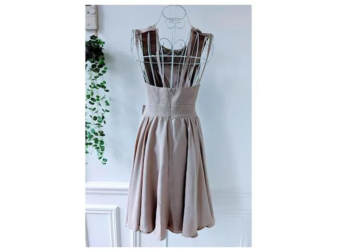 vestido Kenzo con espalda abierta Beige 
