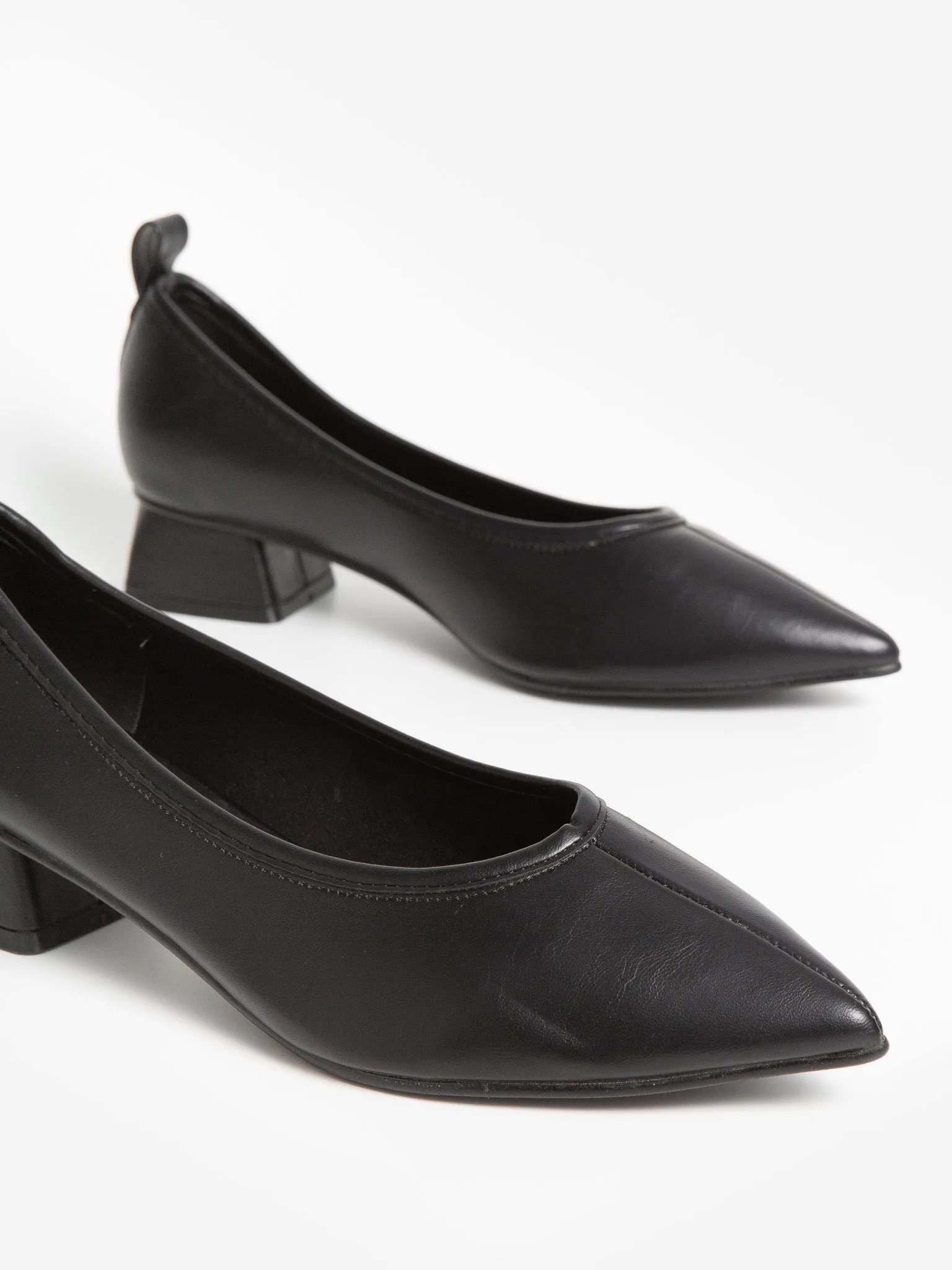Zapato Tacón Hasma Negro