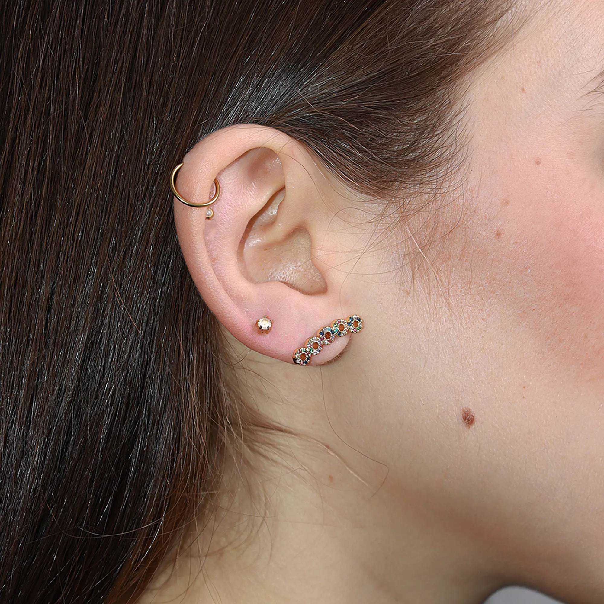 Zarcillos con fila de círculos